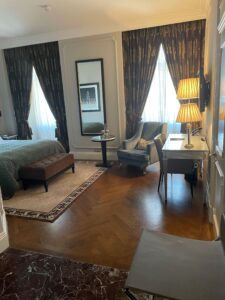 Porto Room