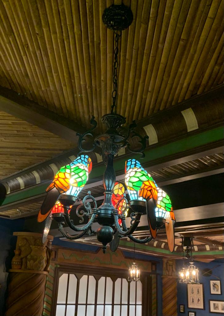 Skipper tiki room