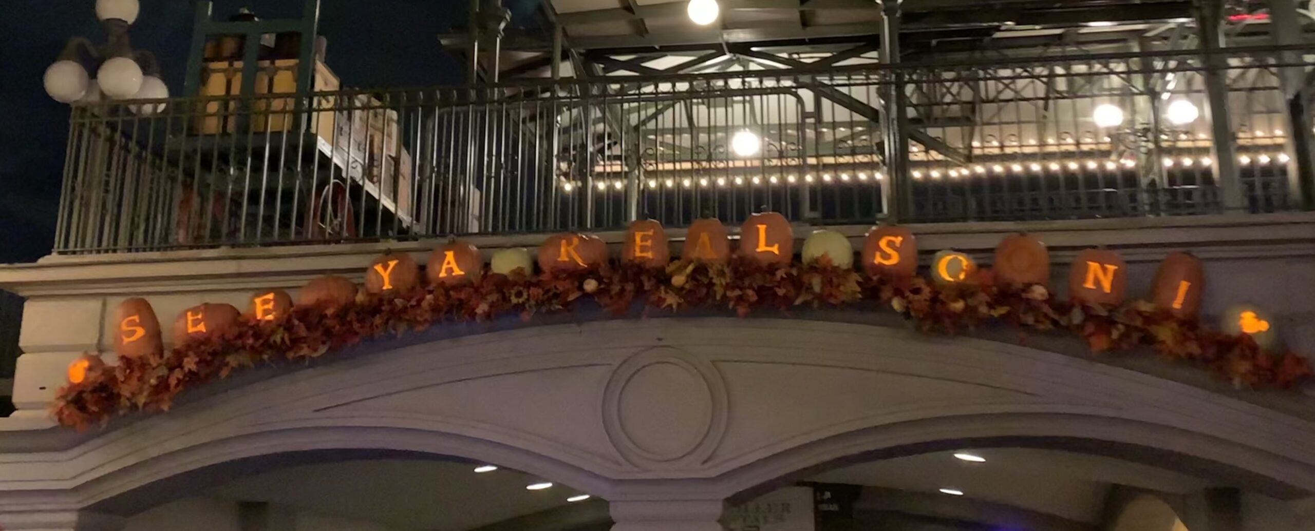pumpkins disney world