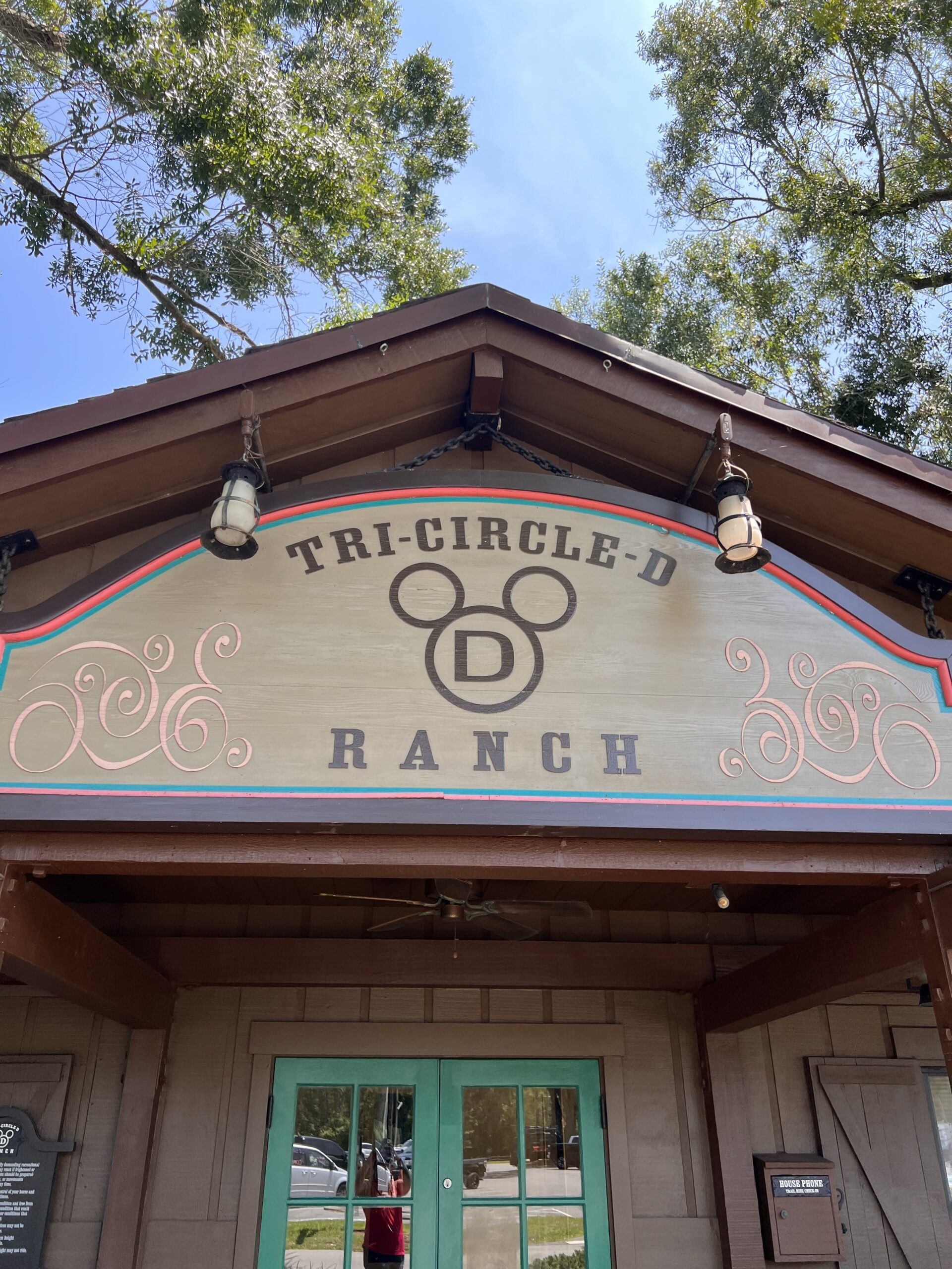Tri-Circle D Ranch Entertainment at Disney's Fort Wilderness