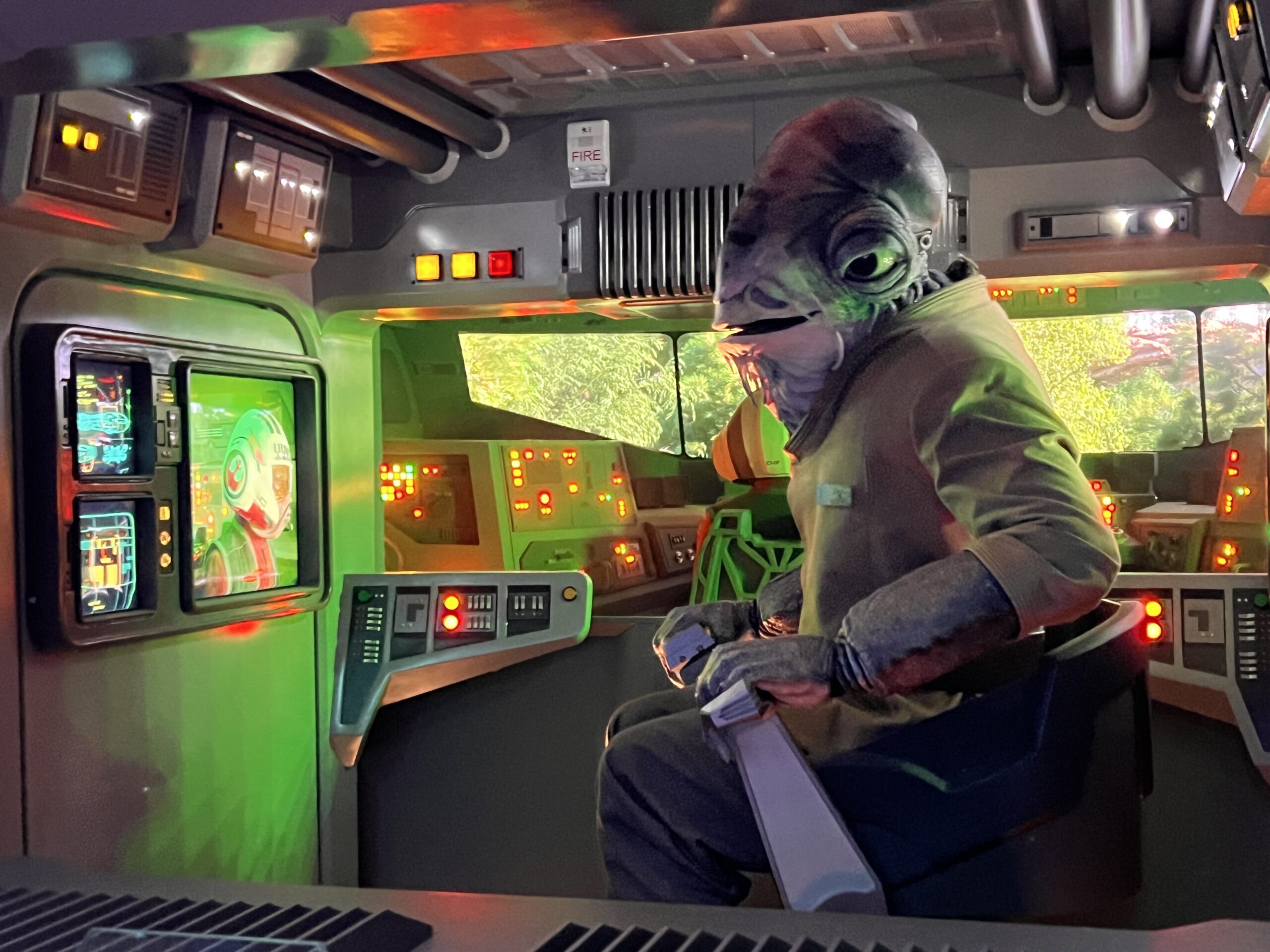 Disney Audio-Animatronics Rise of the Resistance