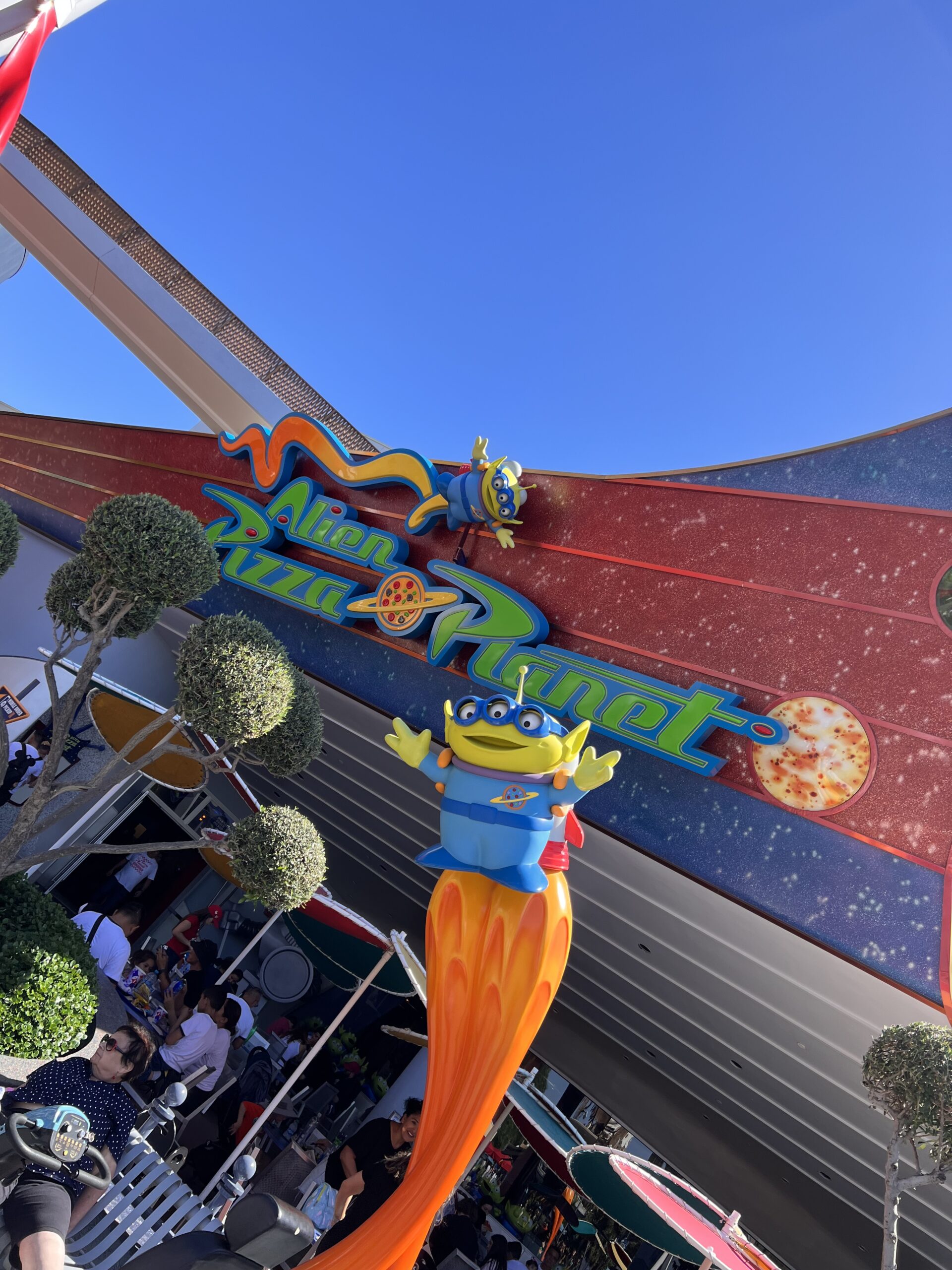 Alien Planet Pizza