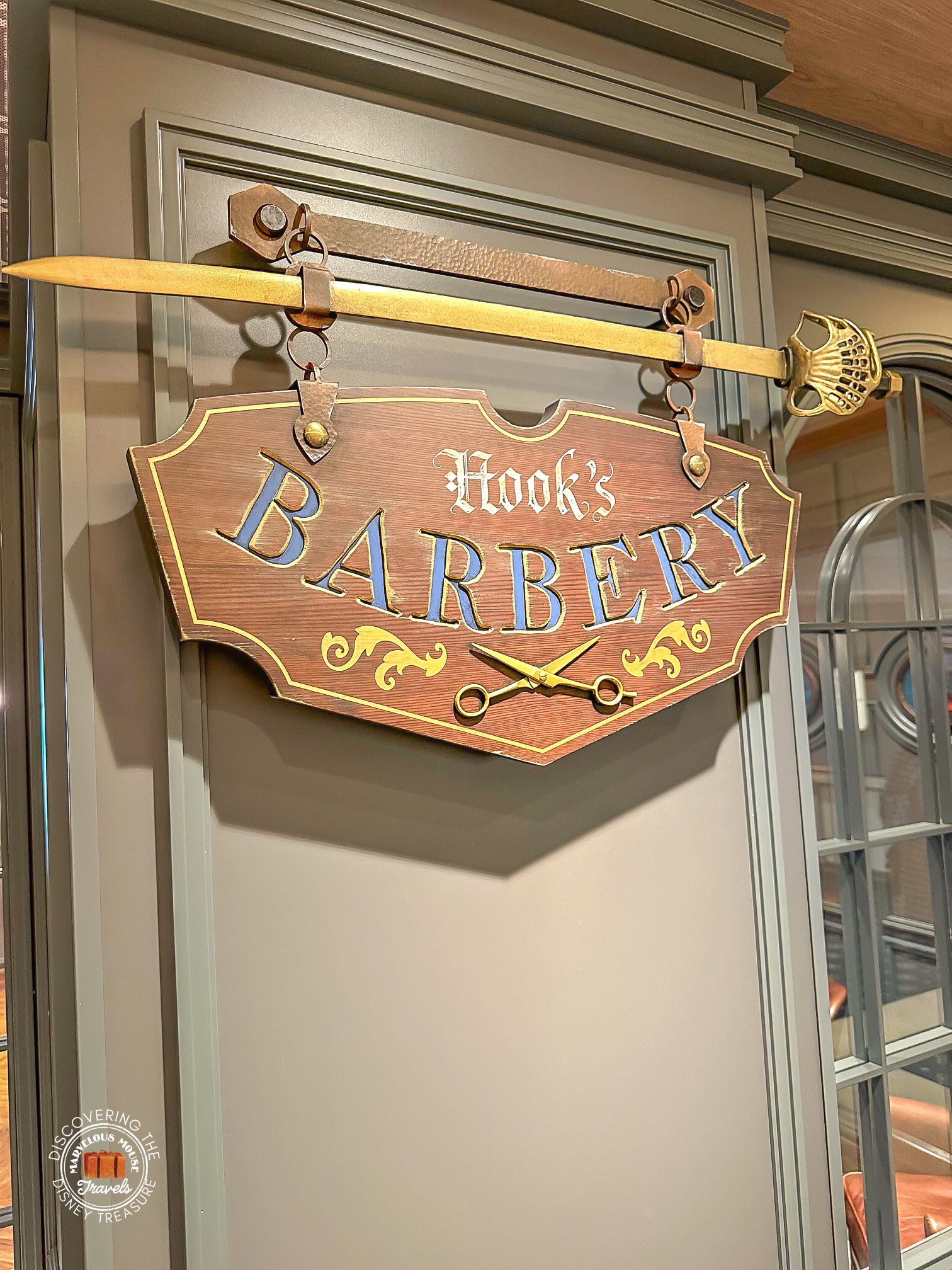 Hook’s Barbery and Untangled Salon
