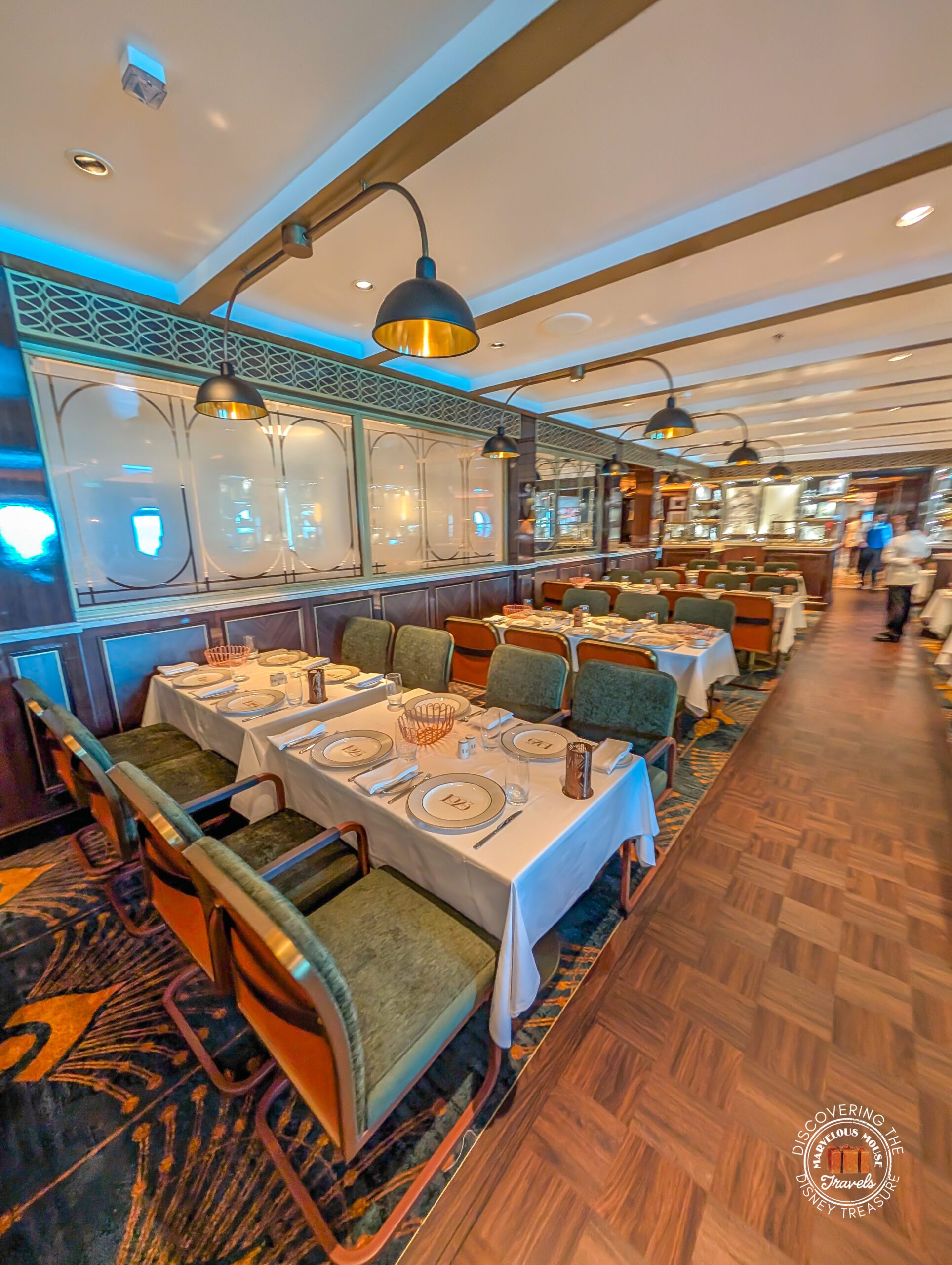 1923 Restaurant Disney Treasure